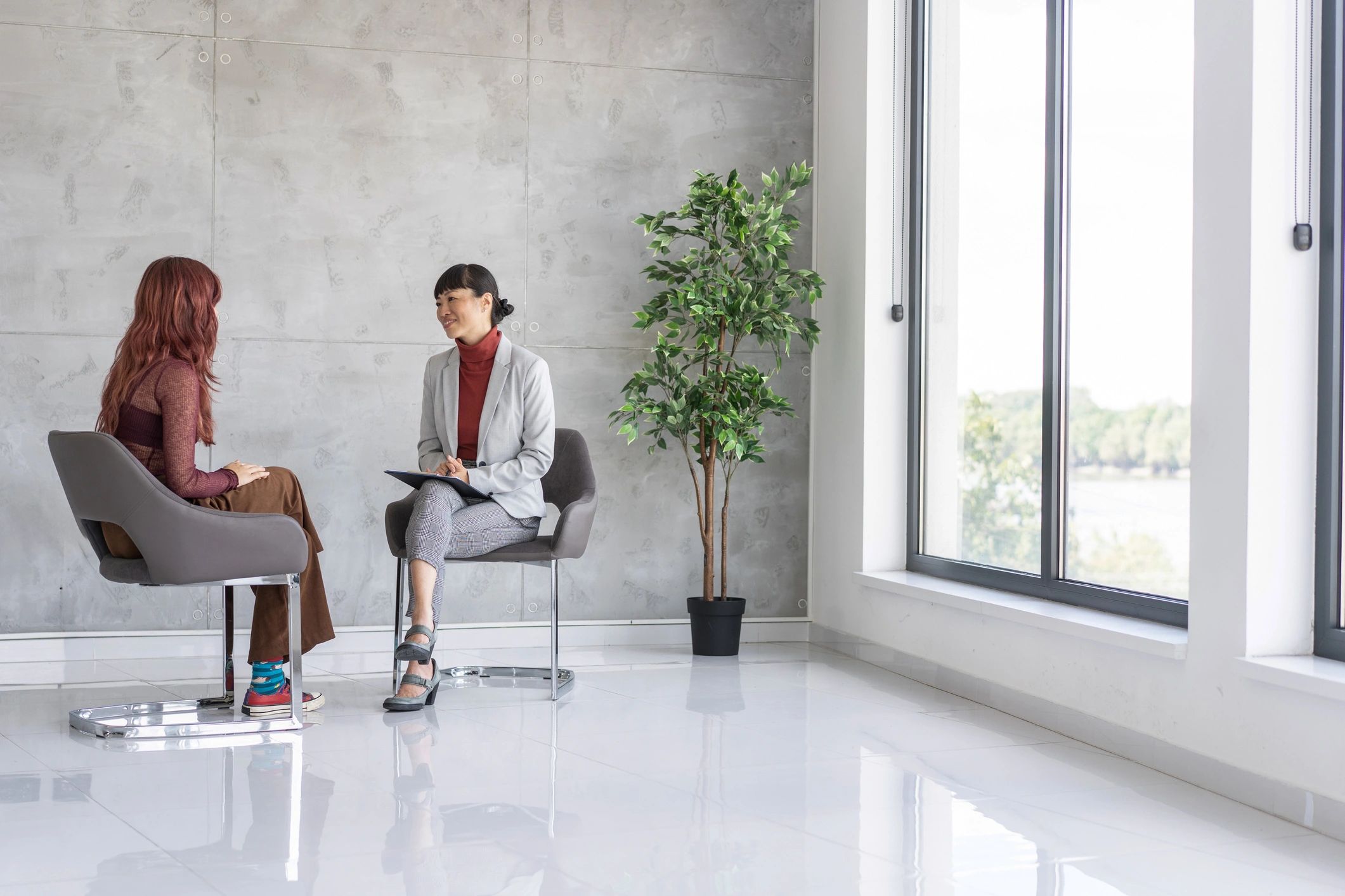 Professional medical consultation focused on lifestyle and prevention